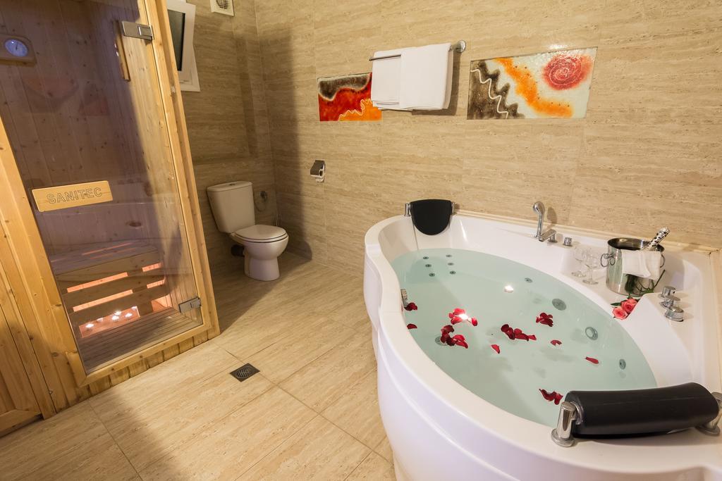 Hotel Alexandros Doxato ภายนอก รูปภาพ